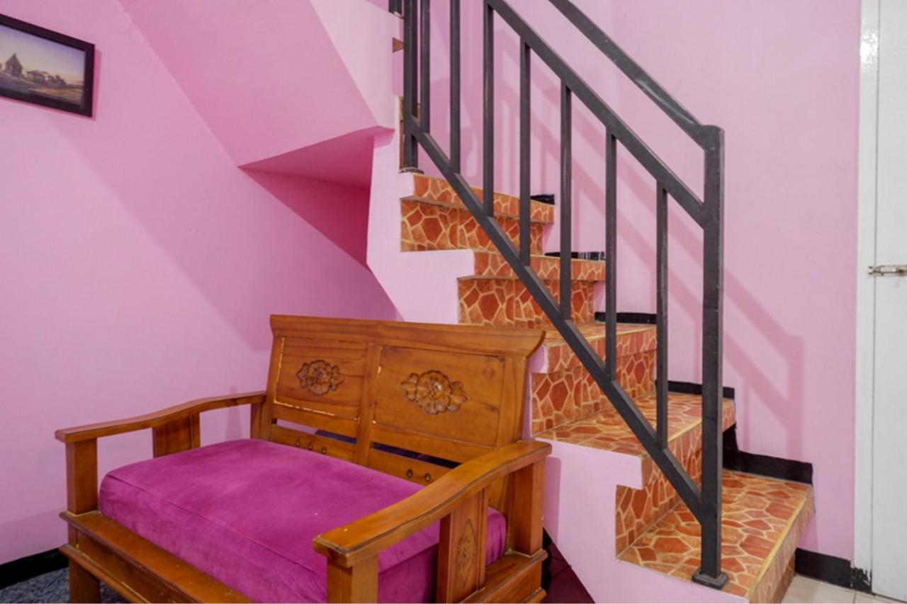 Reddoorz Syariah Near Telaga Warna Dieng Diyeng Exterior photo