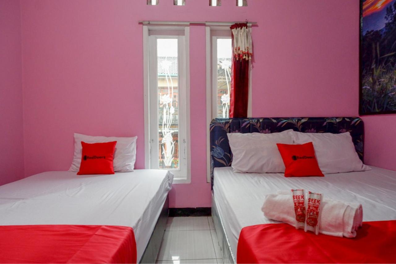 Reddoorz Syariah Near Telaga Warna Dieng Diyeng Exterior photo